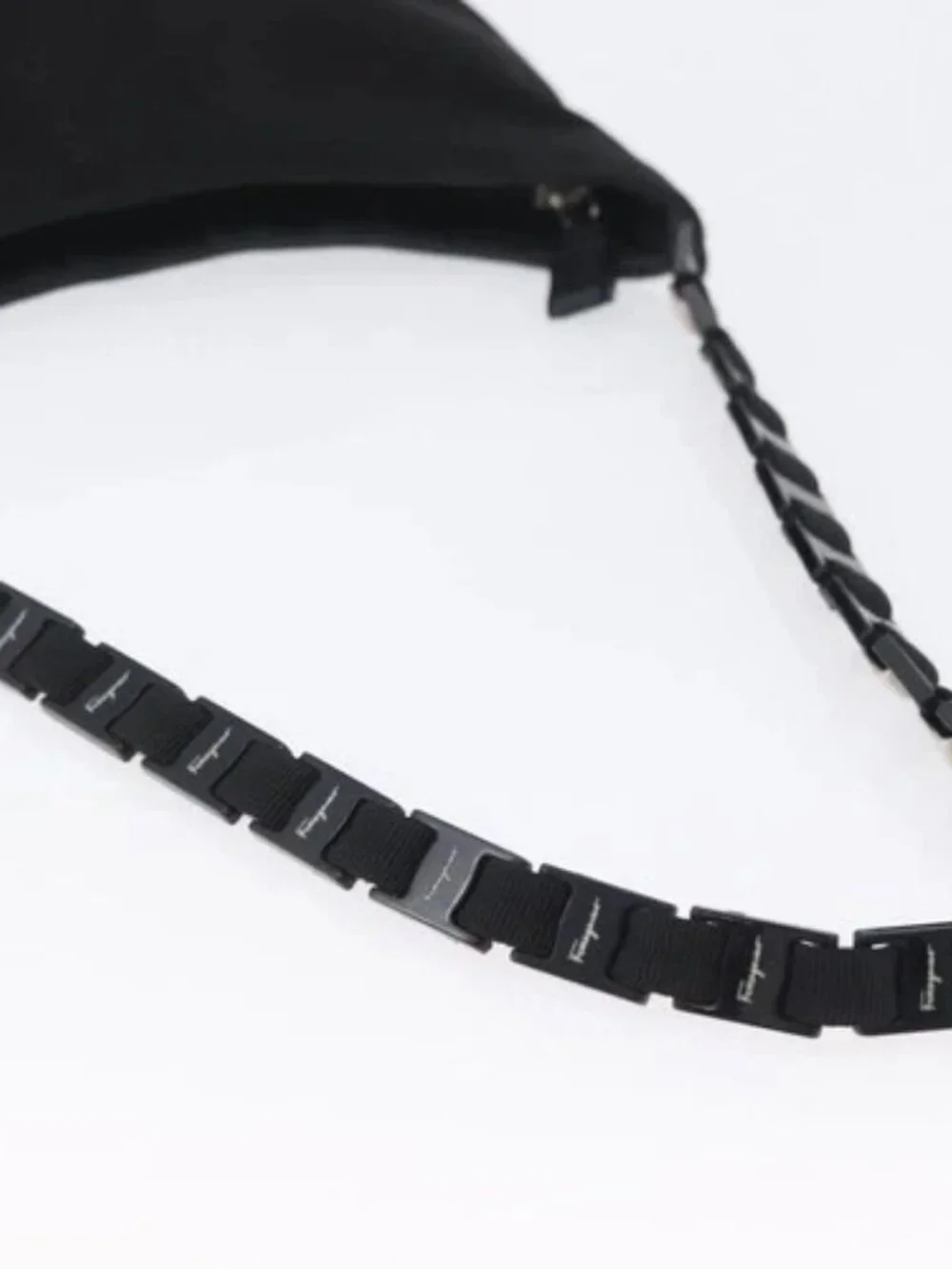 Salvatore Ferragamo Chain Vala Shoulder Bag Nylon Black Auth BA10885